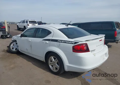2013 Dodge Avenger Sxt z USA, uszkodzony, nr VIN 1C3CDZCG8DN709352